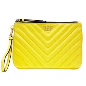 Victoria Secret Quilted Wristlet NWOT